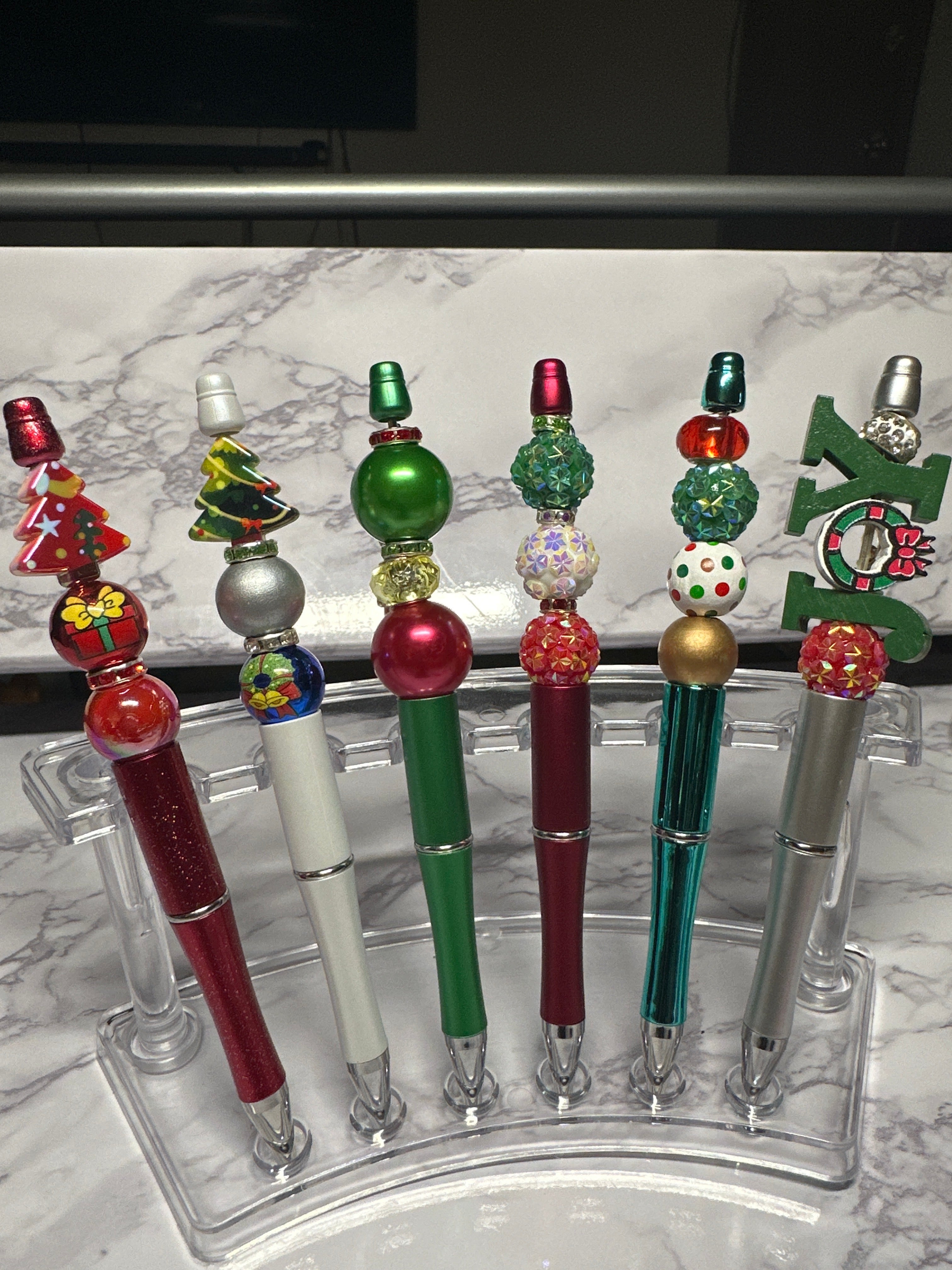 Bead’d Christmas Pen